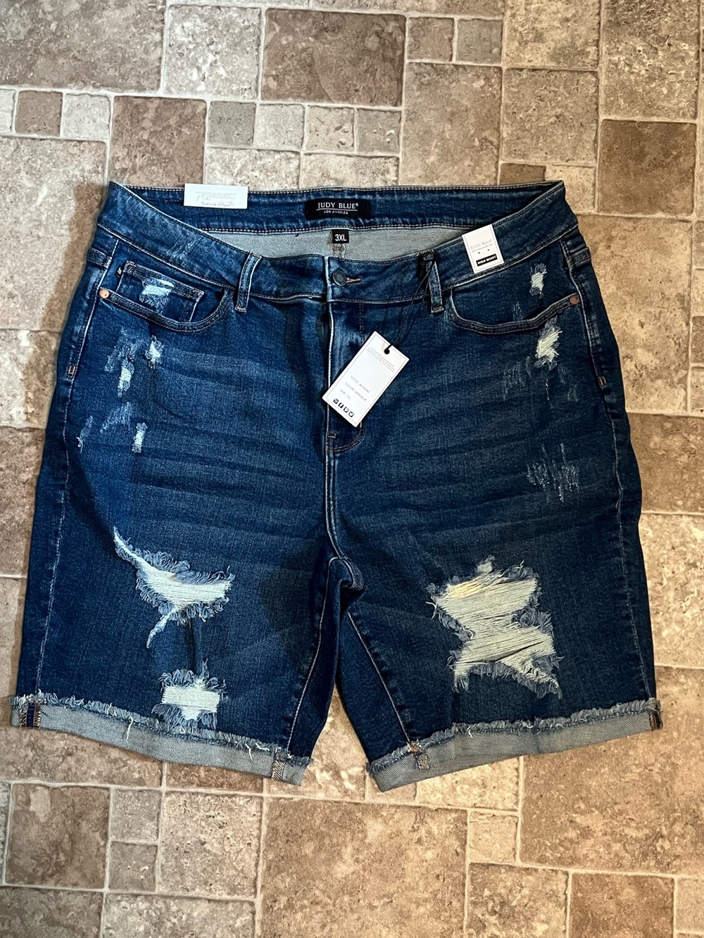 NWT 3X Judy Blue Distressed Dark Blue Denim Jean Shorts